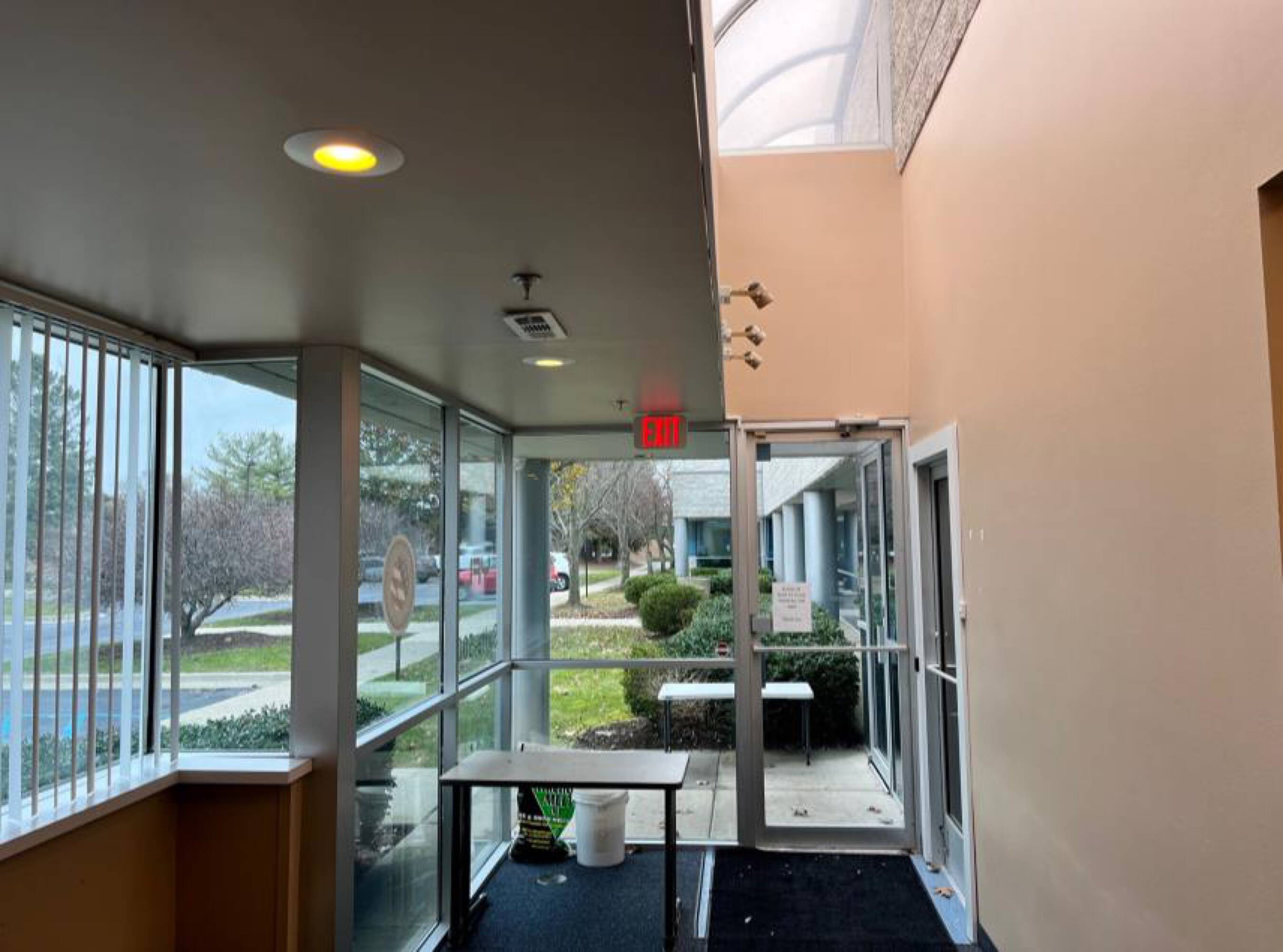 37735 Enterprise Ct, Farmington Hills, MI 48331