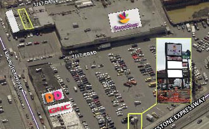 Pictures of Retail property located at 31-18 Farrington St, Flushing, NY 11354 for lease - image #1
