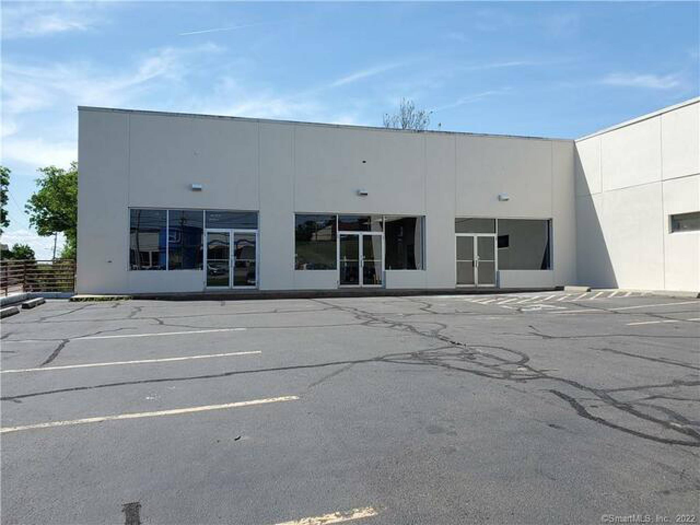 1211 S Broad St, Wallingford, CT 06492