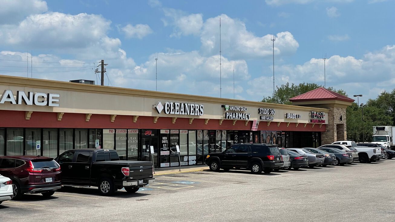 1901 Texas Pkwy, Missouri City, TX 77489 - Retail Space for Lease ...