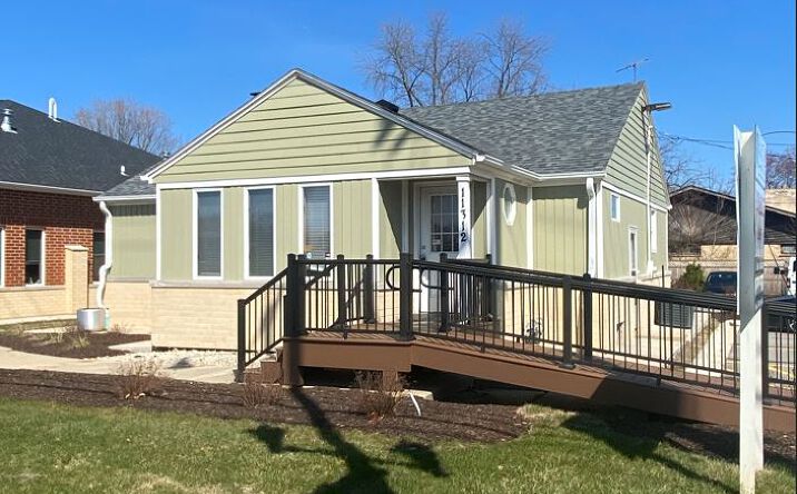 Pictures of Office property located at 11312 Vine St, Huntley, IL 60142 for lease - image #1