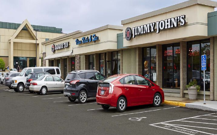Pictures of Retail property located at 5204 W 84th St, Bloomington, MN 55437 for lease - image #1