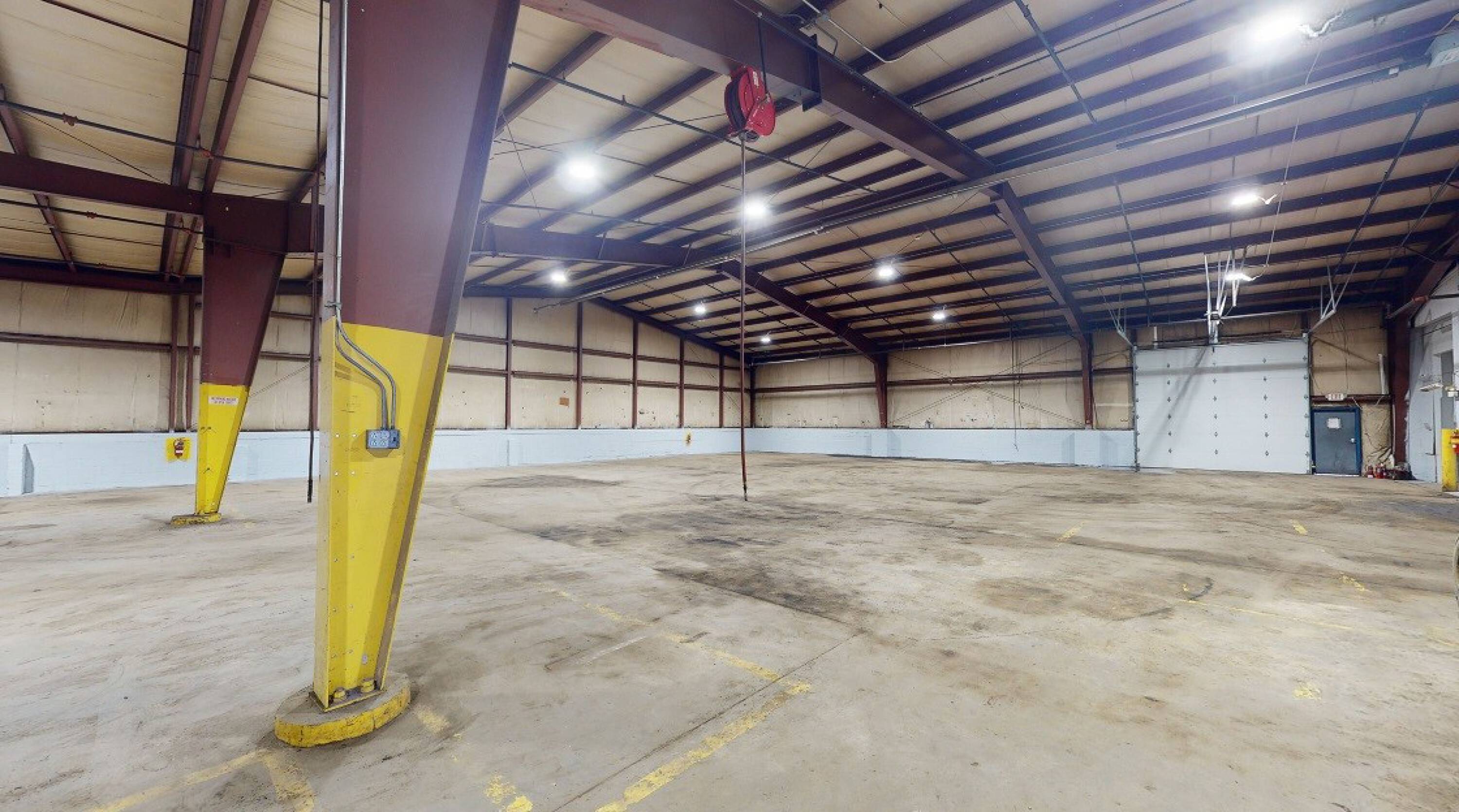 275 High St, Washingtonville, OH 44490