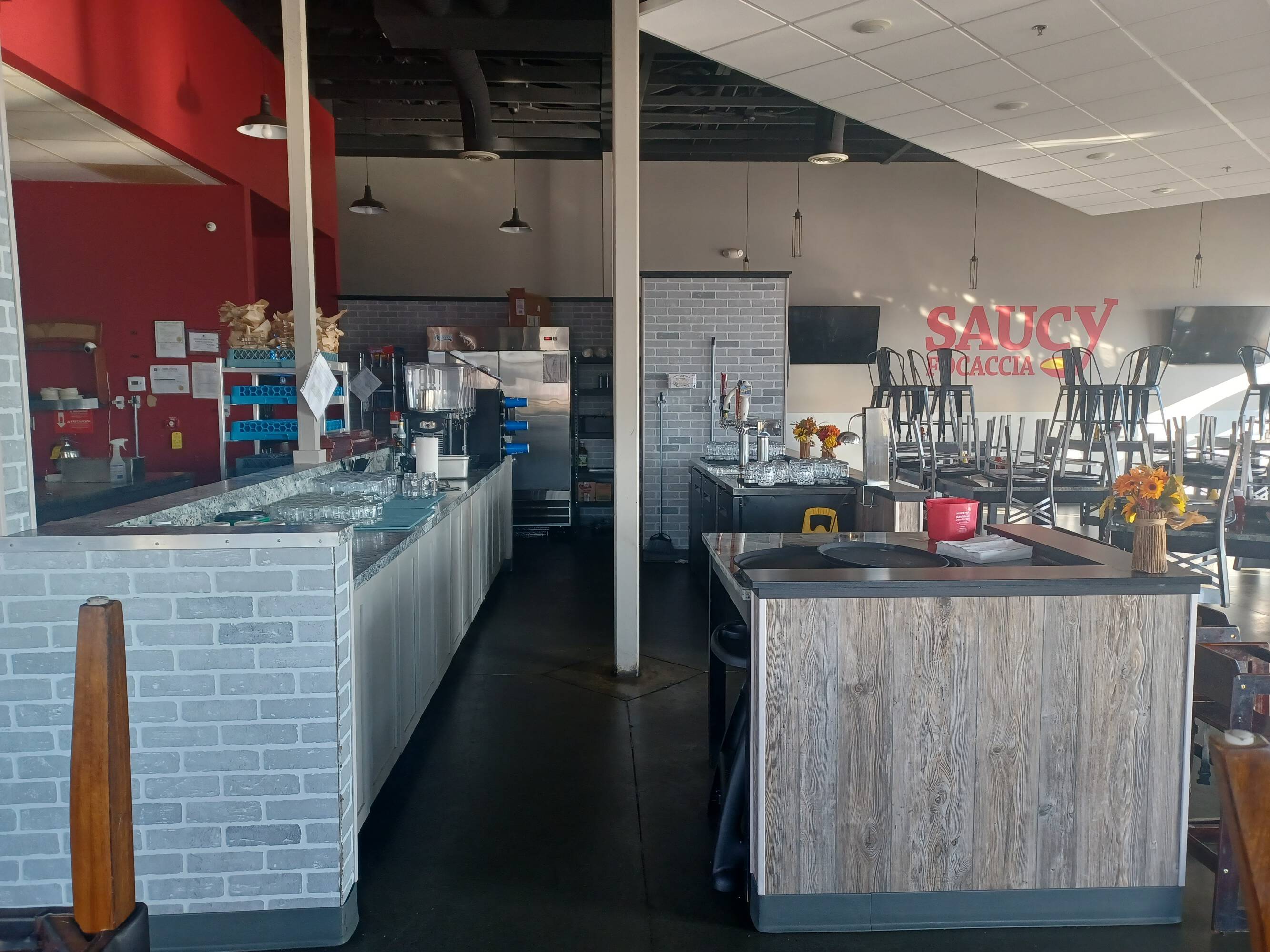 5100 Fountains Dr NE, Cedar Rapids, IA 52411