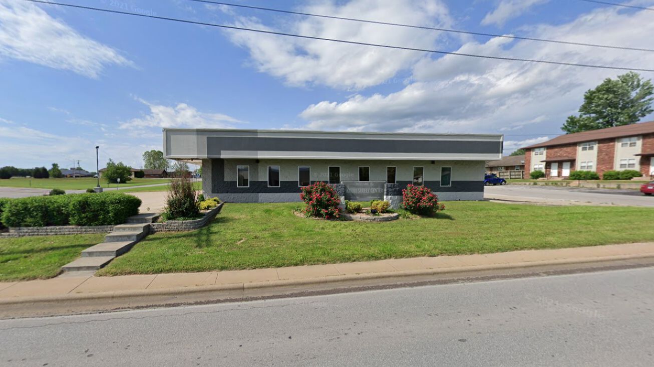 240 Village Center St, Nixa, MO 65714 - Retail Space for Lease - South  Street Center