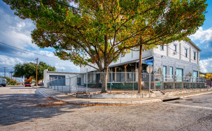 Pictures of Office, Industrial, Special Purpose property located at 526 San Fernando St, San Antonio, TX 78207 for lease - image #1