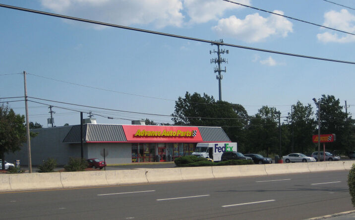 Pictures of Retail property located at 25 Brick Blvd, Brick Township, NJ 08723 for lease - image #1