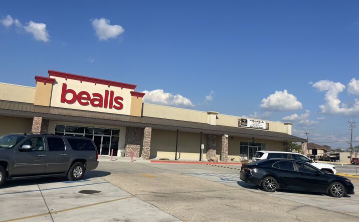 Pictures of Retail property located at 6433 LA-182, Morgan City, LA 70380 for lease - image #1