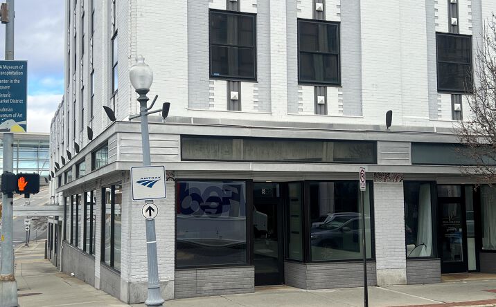 Pictures of Retail, Office property located at 131 Campbell Ave SW, Roanoke, VA 24011 for lease - image #1