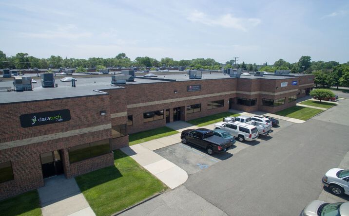 Pictures of Industrial property located at 25153 - 25367 Dequindre Rd, Madison Heights, MI 48071 for lease - image #1