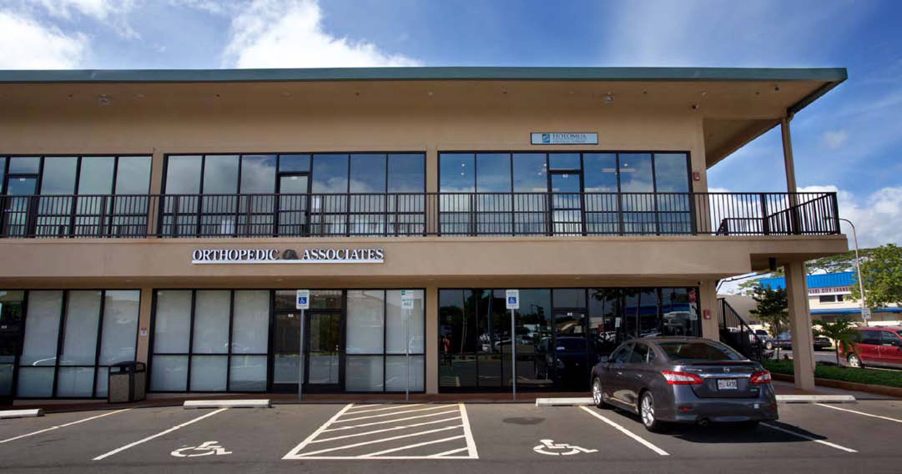 941144 Ka Uka Boulevard, Waipahu, HI 96797