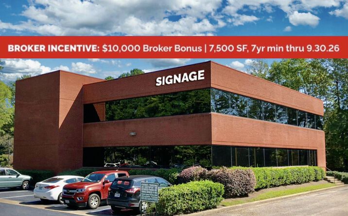 Pictures of Office property located at 361 Southport Cir, Virginia Beach, VA 23452 for lease - image #1
