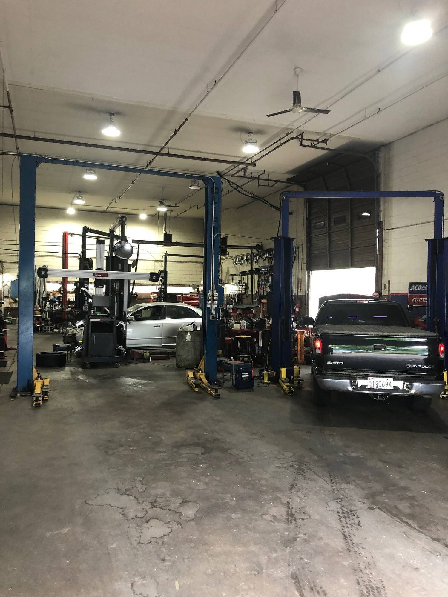 10851 Lanham Severn Rd, Glenn Dale, MD 20769