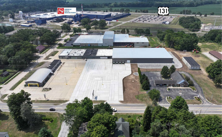 Pictures of Retail, Office, Industrial property located at 1104 N Main St, Three Rivers, MI 49093 for lease - image #1