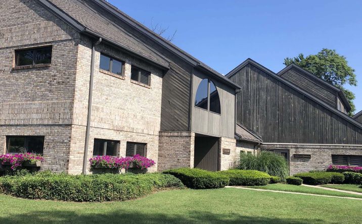 Pictures of Office property located at 232-246 Waterfall Dr, Elkhart, IN 46516 for lease - image #1