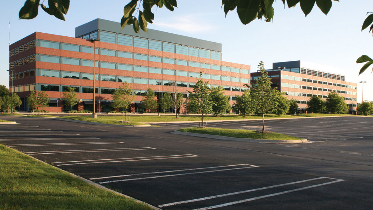 2070020750 Civic Center Dr Southfield, Southfield, MI 48076 Office