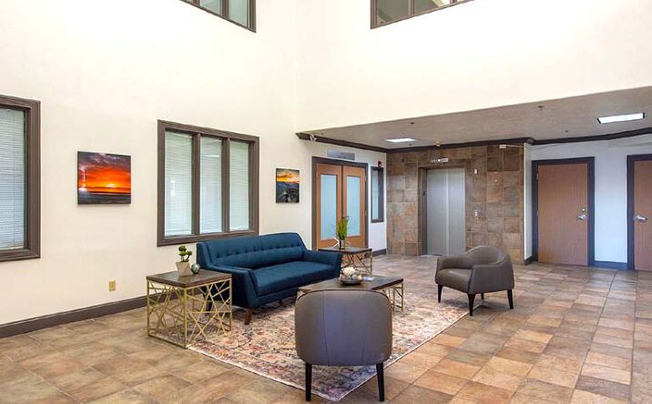 Pictures of Office property located at 5296 S Commerce Dr, Murray, UT 84107 for lease - image #1