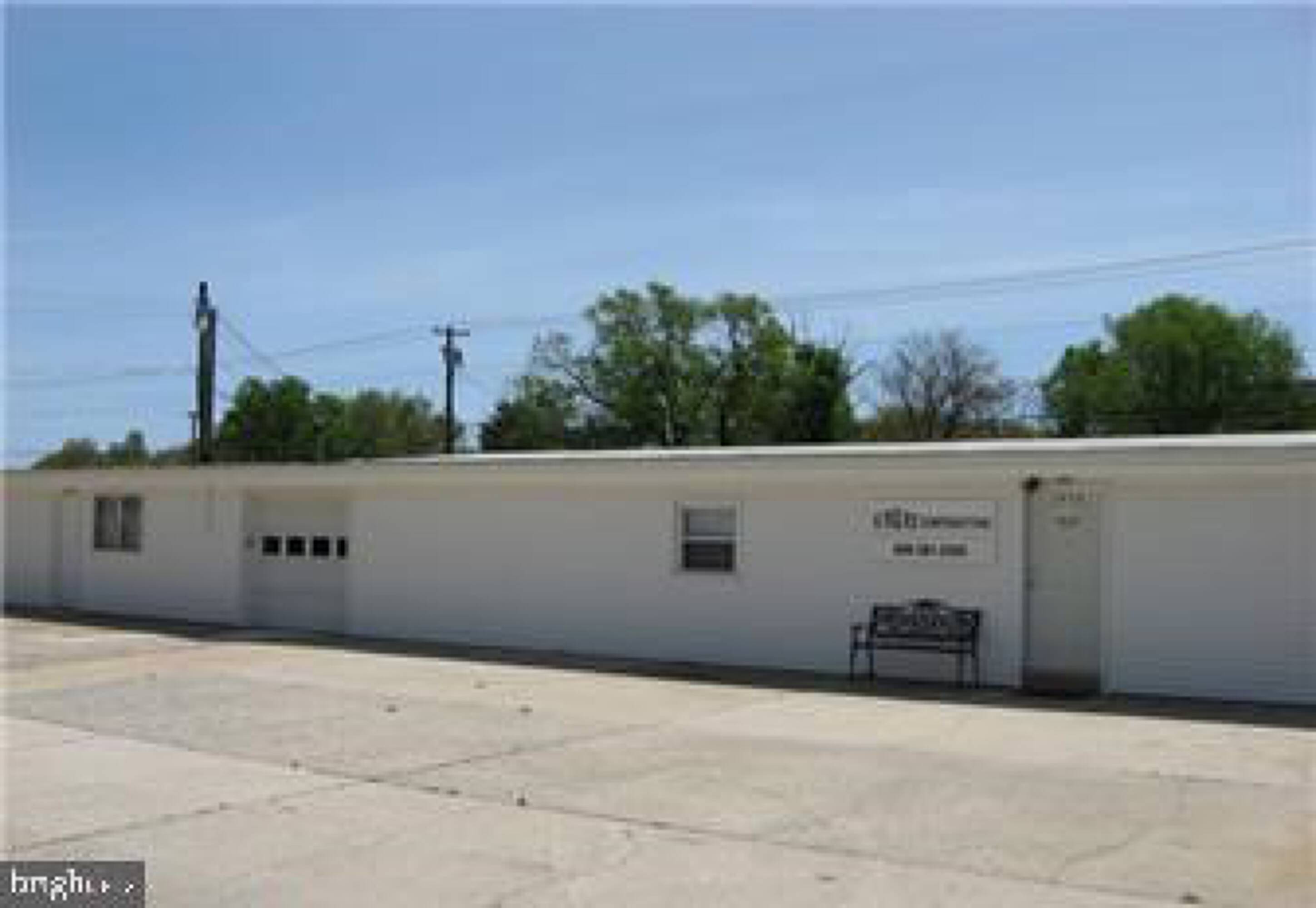 105 Cedarbrook Rd, Winslow Township, NJ 08081