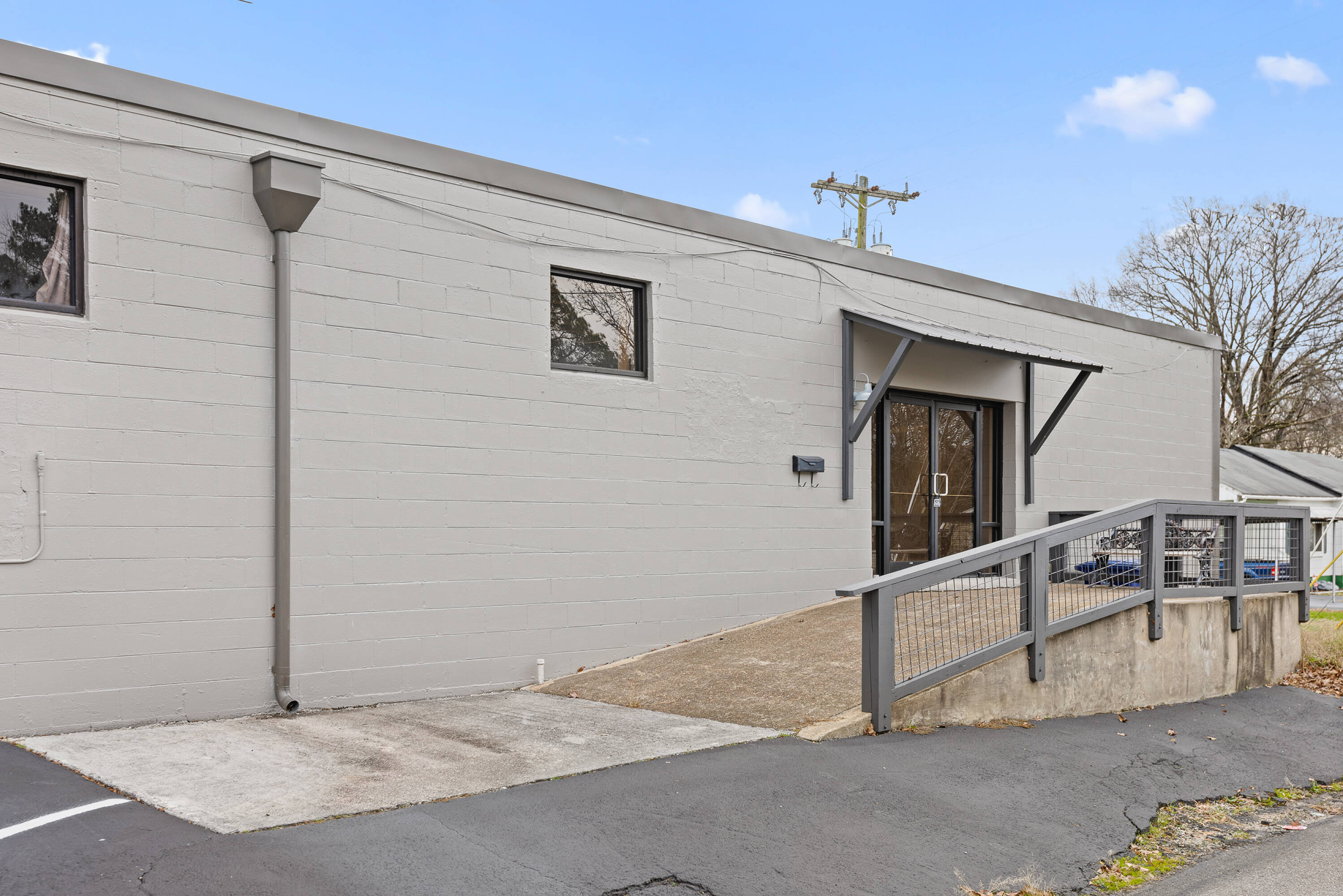 4202 N Access Rd, Chattanooga, TN 37415