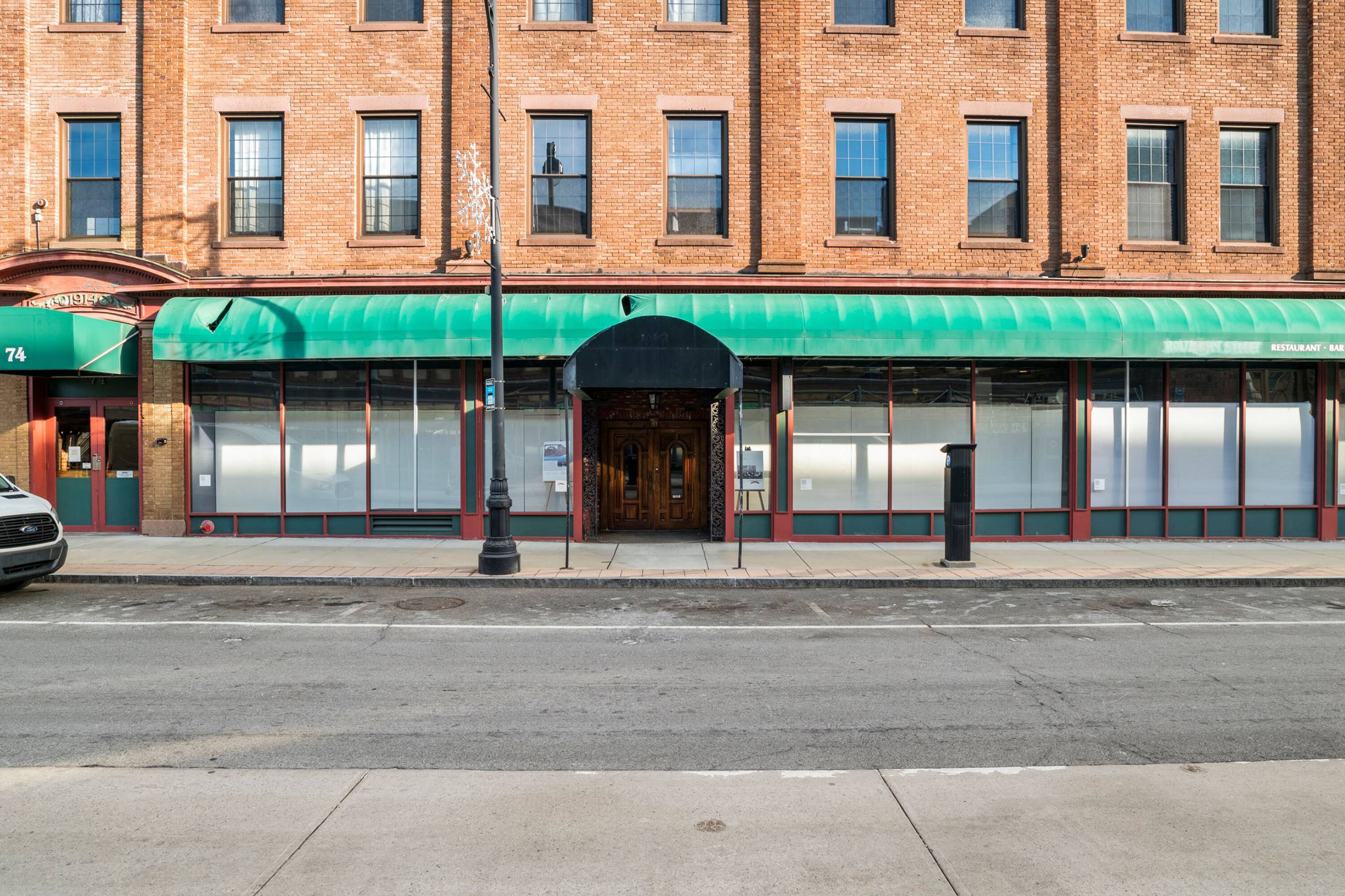 64 Union Pl, Hartford, CT 06103