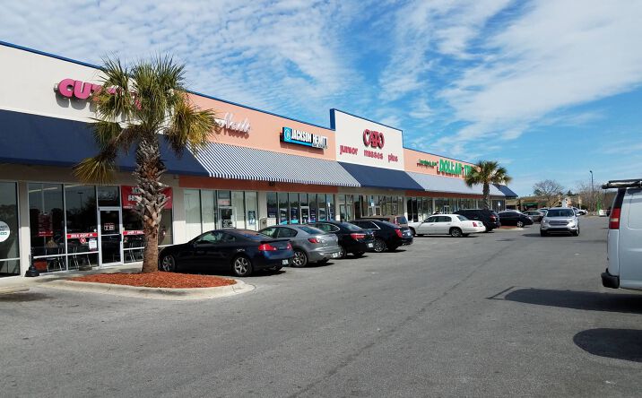 Pictures of Retail property located at 725 N Tyndall Pkwy, Callaway, FL 32404 for lease - image #1