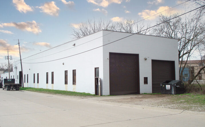 Pictures of Industrial property located at 1050 Eagon St, Barberton, OH 44203 for lease - image #1