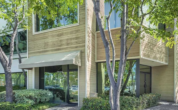Pictures of Office property located at 18001 Cowan, Irvine, CA 92614 for lease - image #1