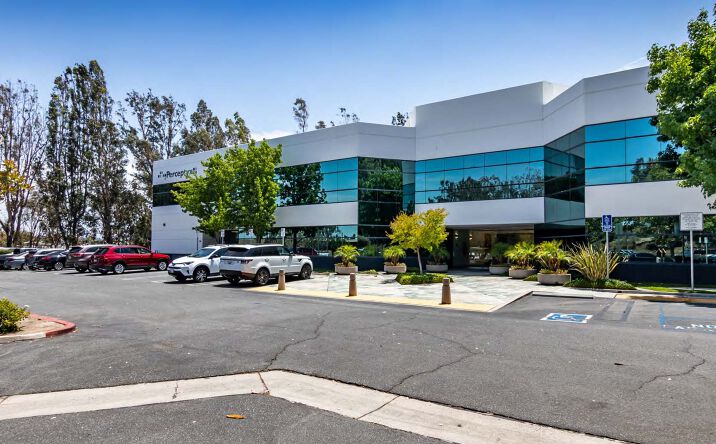 Pictures of Office property located at 28765 Single Oak Drive, Temecula, CA 92590 for lease - image #1