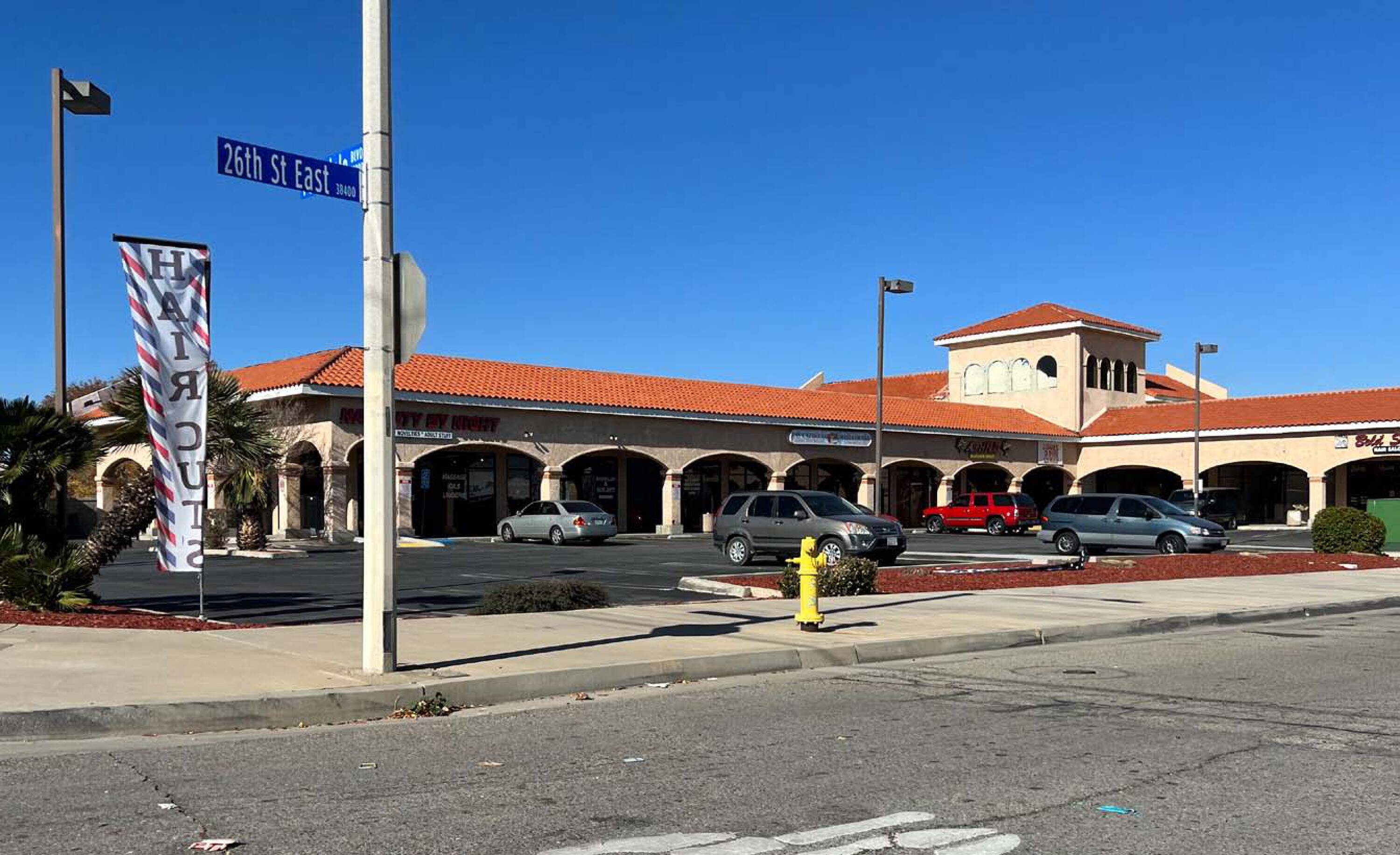 2553 E Palmdale Blvd, Palmdale, CA 93550