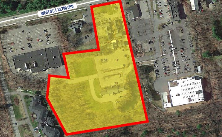 Pictures of Retail, Land property located at 17 -49 Commons Dr, Litchfield, CT 06759 for lease - image #1