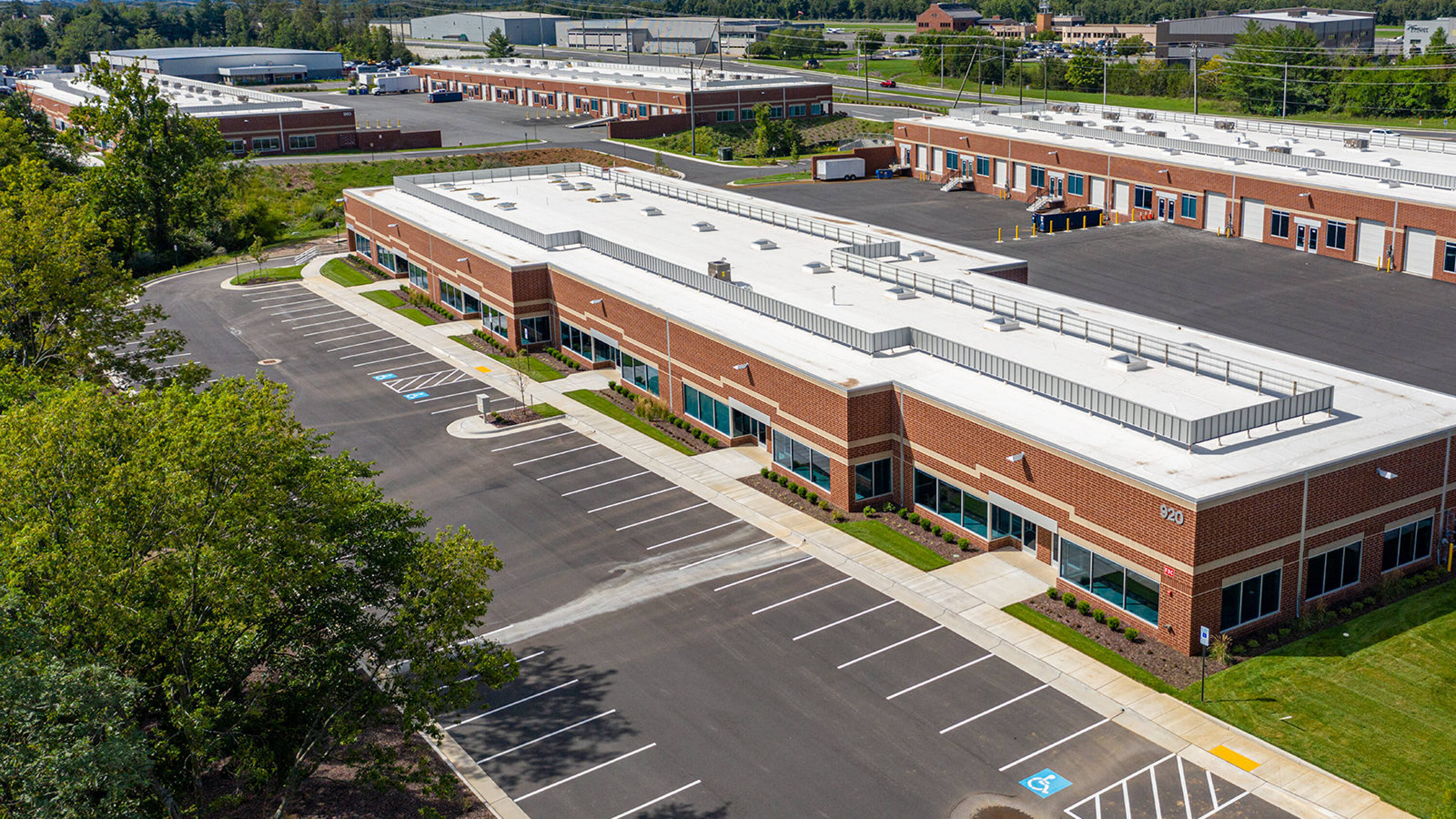 900, 920, 940 & 960 Sycolin Rd, Leesburg, VA 20175