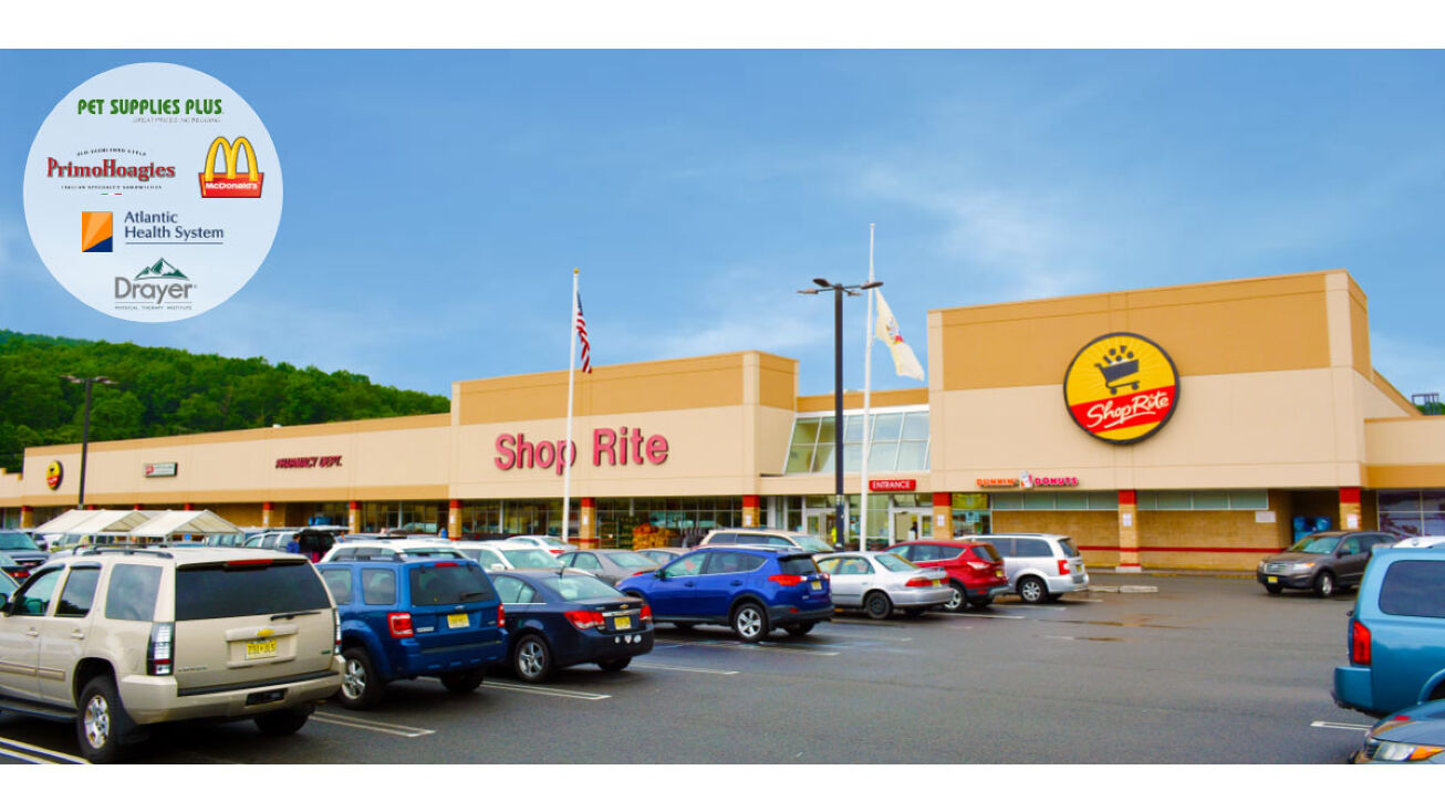 611 River Rd, Elmwood Park, NJ 07407