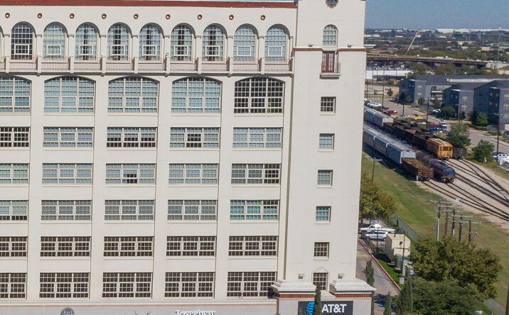 Pictures of Retail property located at NEQ W 7th St & Carroll St, Fort Worth, TX 76107 for lease - image #1