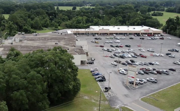 Pictures of Retail property located at 20303 US-441, High Springs, FL 32643 for lease - image #1