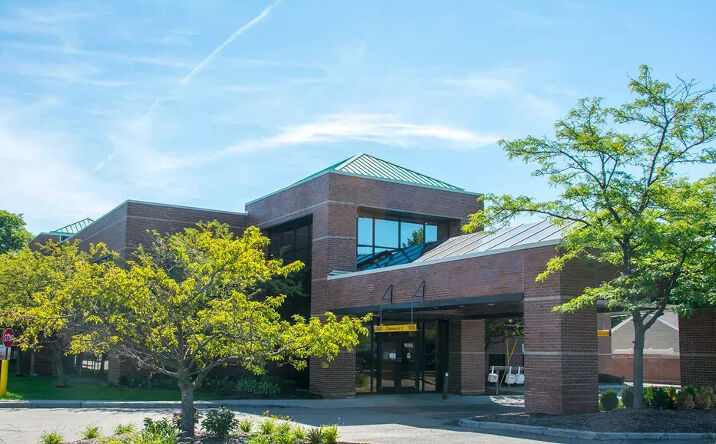 Pictures of Office property located at 1695 W 12 Mile, Berkley, MI 48072 for lease - image #1