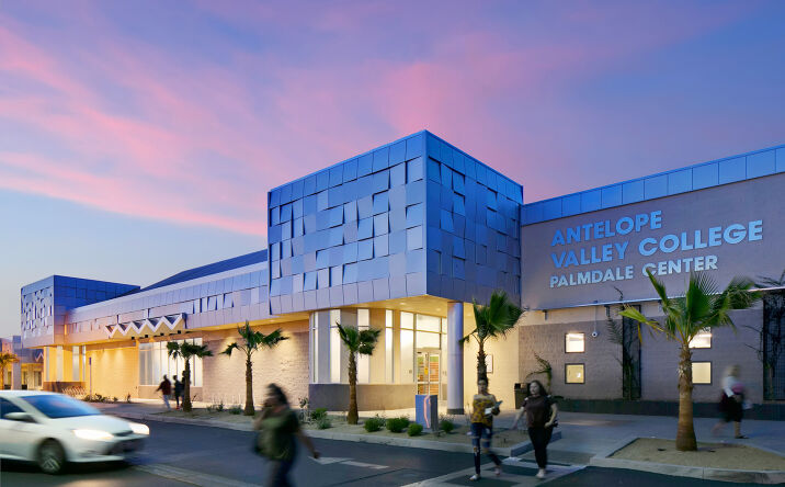Pictures of Retail, Office, Restaurant property located at 2211-2361 E Palmdale Blvd, Palmdale, CA 93550 for lease - image #1