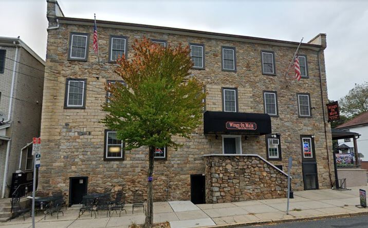 Pictures of Restaurant property located at 605 Main St, Hellertown, PA 18055 for sales - image #1