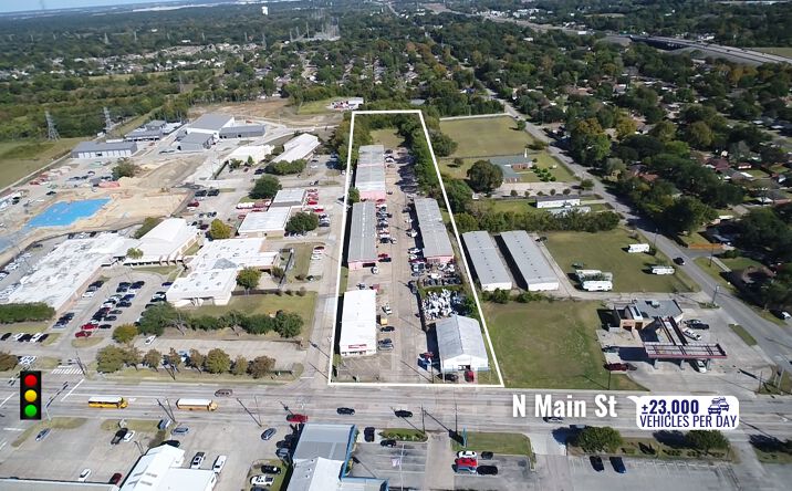 Pictures of Industrial property located at 3000 N Main St, Baytown, TX 77521 for lease - image #1
