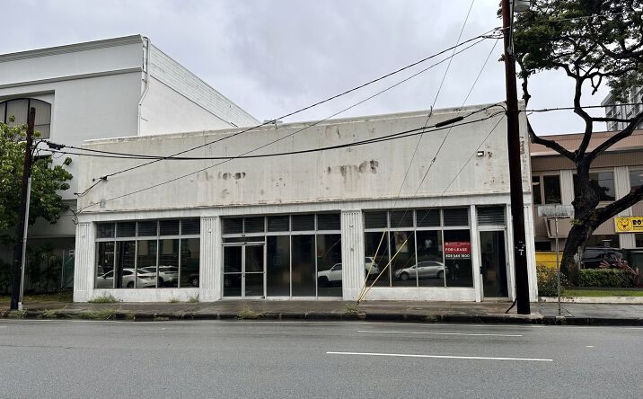 Pictures of Retail property located at 780 S Beretania St., Honolulu, HI 96813 for lease - image #1