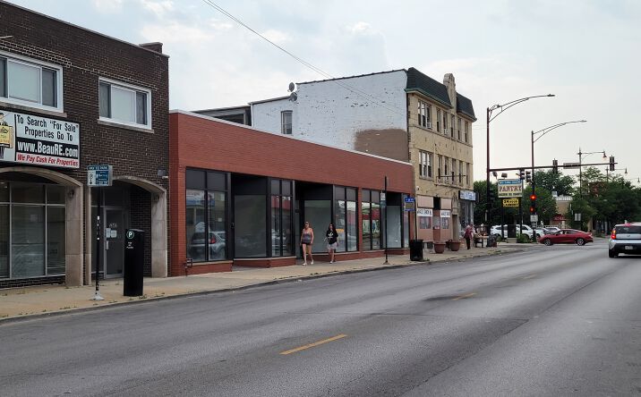 Pictures of Retail property located at 5349-53 W Belmont Ave, Chicago, IL 60641 for lease - image #1