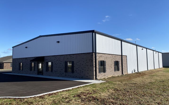 Pictures of Industrial property located at 4143 Vincent Station Dr, Owensboro, KY 42303 for lease - image #1