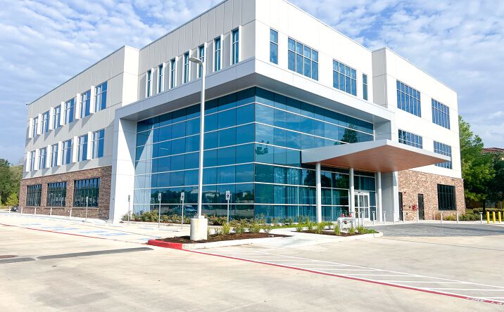 Pictures of Office property located at 18354 I-45 S, Shenandoah, TX 77384 for lease - image #1