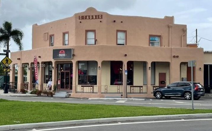 Pictures of Office property located at 45 Curtiss Pkwy, Miami Springs, FL 33166 for lease - image #1