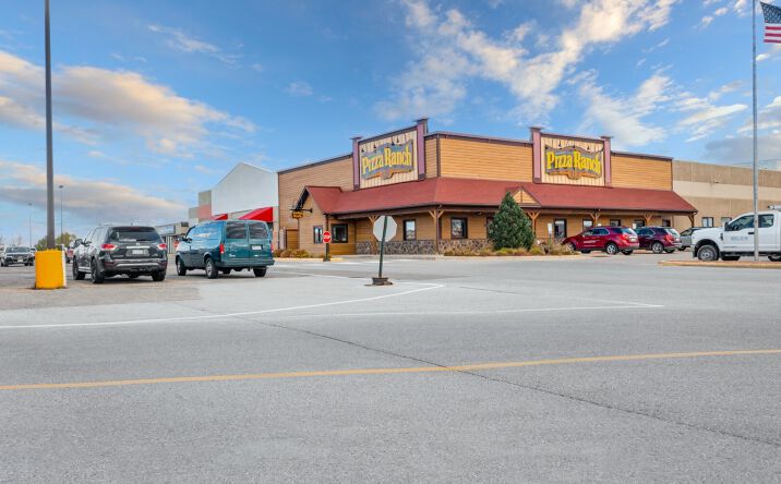 Pictures of Retail, Industrial property located at 1300 18th Ave NW, Austin, MN 55912 for lease - image #1