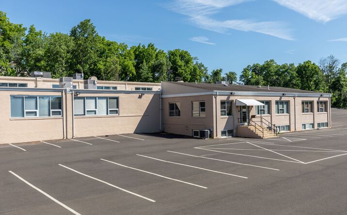 image of property at 860 Welsh Rd Huntingdon Valley, PA 19006