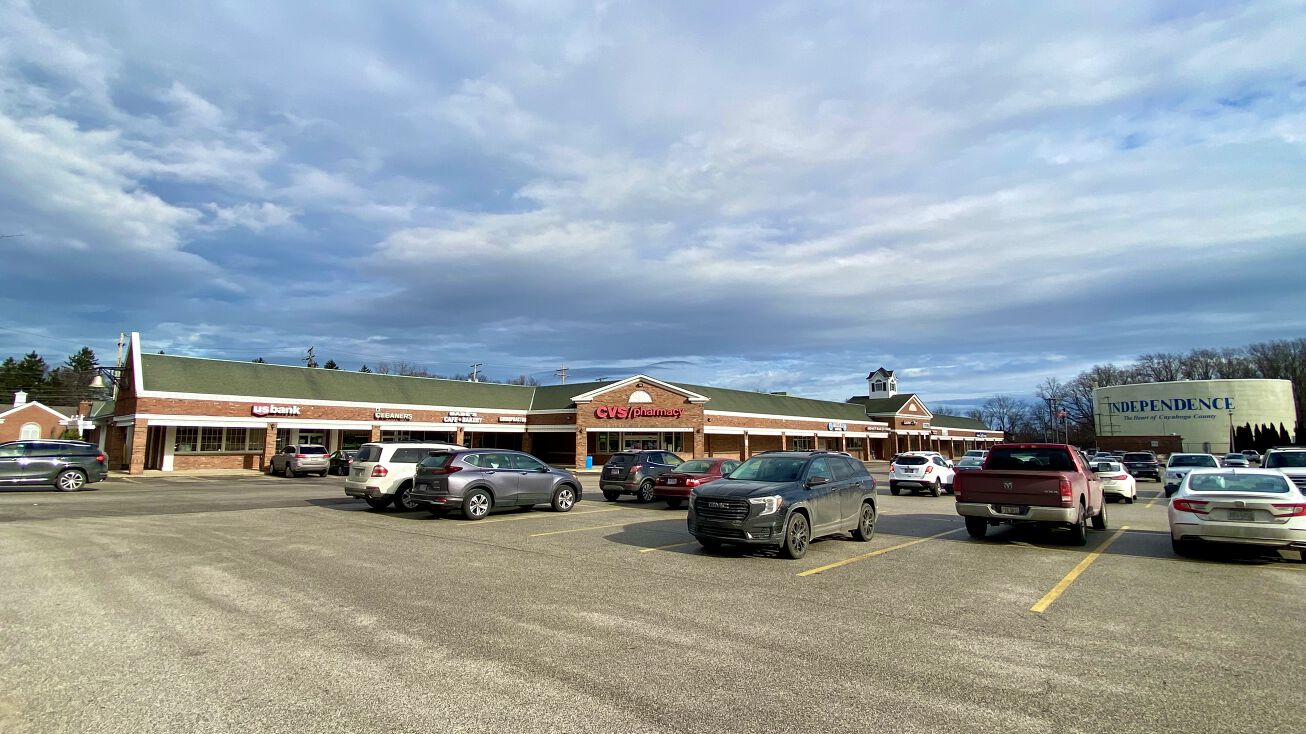 6531 Brecksville Rd, Independence, OH 44131 Retail Space for Lease