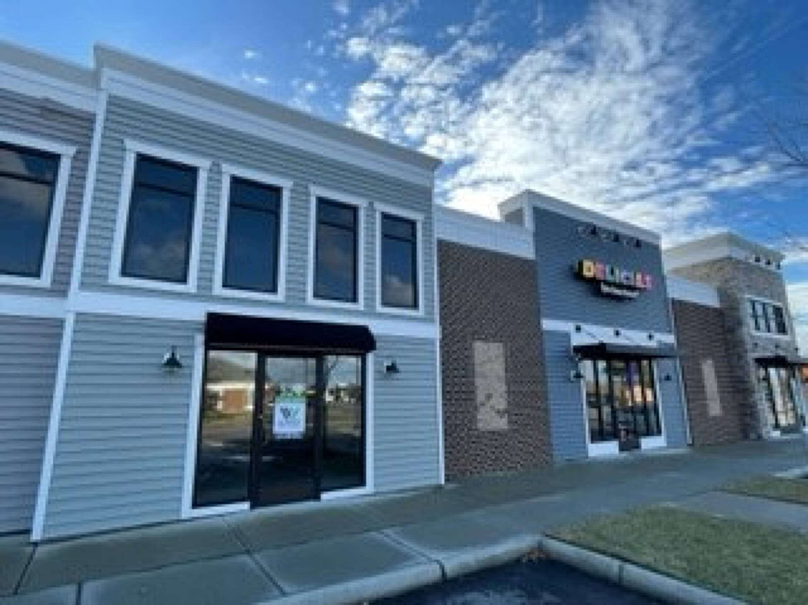 528 Newtown Rd, Virginia Beach, VA 23462