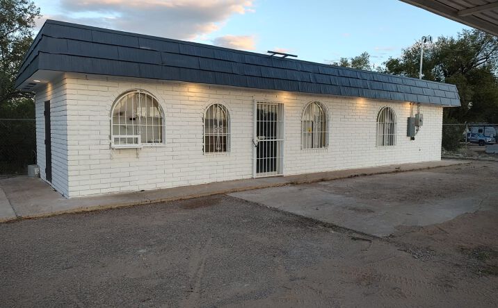 Pictures of Retail, Office, Land property located at 1224 S Main St, Belen, NM 87002 for lease - image #1