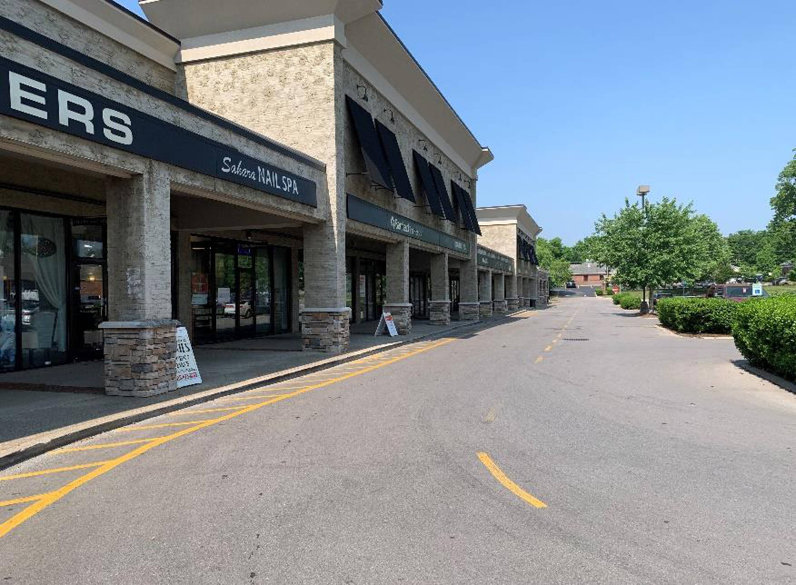 1010 Murfreesboro Rd, Franklin, TN 37064