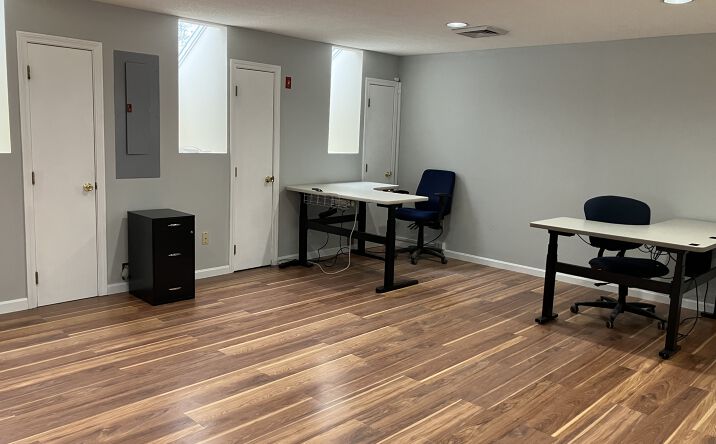 Pictures of Retail, Office property located at 367 US-1, Falmouth, ME 04105 for lease - image #1